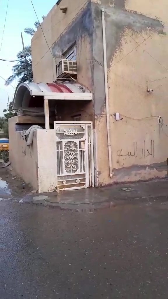 للبيع مشتملات ٢ السريدات القديمه المربع الثاني ***********

