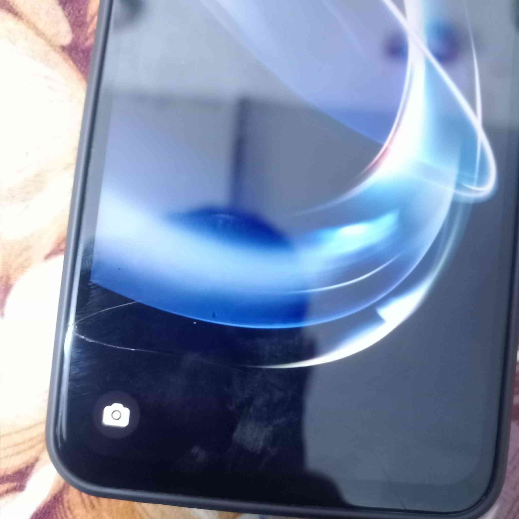 للبيع هونر x7b ذاكره 256 جهاز كلش خفيف بلمس وسلس وجهاز نضيف بي فقط فطر بشاشه خفيف موظح بصوره وسيم كارت مره يشتغل ومره لا وكامره اسلفي ماتشتغل، السعر 75


**إذا كنت صاحب هذا الإعلان وتريد حذفه لأي سبب، رجاءا أرسل رسالة إلى الدعم الفني**