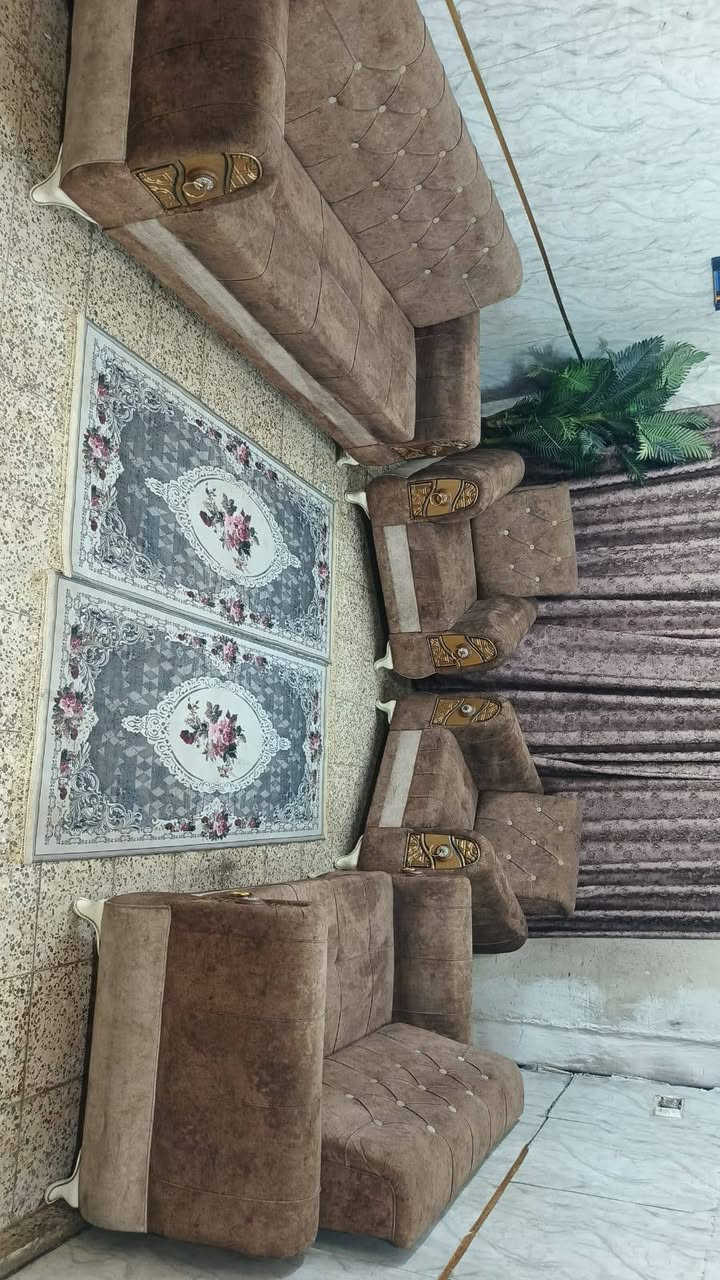 تخم 7 مقعد💺 اخو جديد اي ضرر مابي تسكام كلش ثكيل سعر ,,220,, بي مجال مكان لبياع *********** يوجد واتساب
