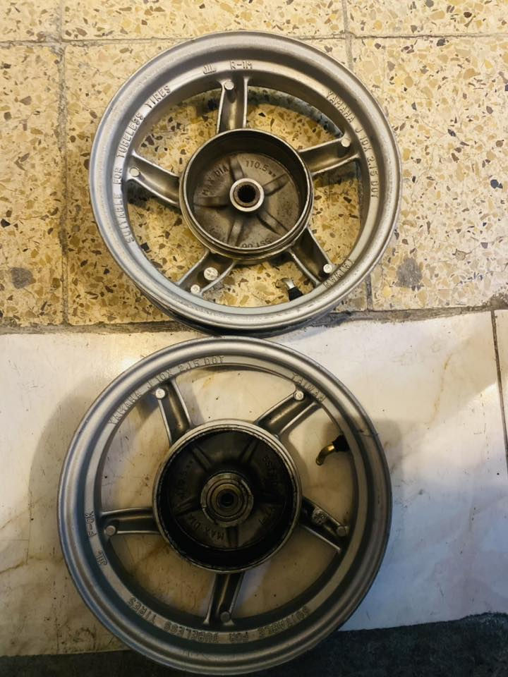 زوج ويل بلادي للبيع مكاني بغداد الشراي يجي خاص آو يتصل ***********
