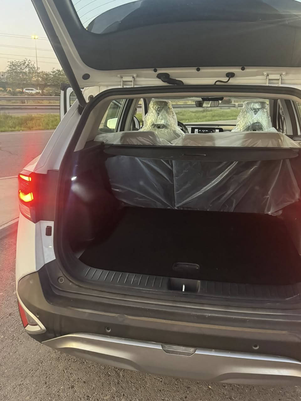 السلام عليكم سبورتج للبيع موديل 2023 فول مواصفات مكفوله كفاله عامه عدا ربع الدعاميه الخلفيه رقم اربيل تحويل مباشر ماشيه 36000 مكان السياره بغداد حي الجامعه سعر 22.500$ للاستفسار رقم ***********
