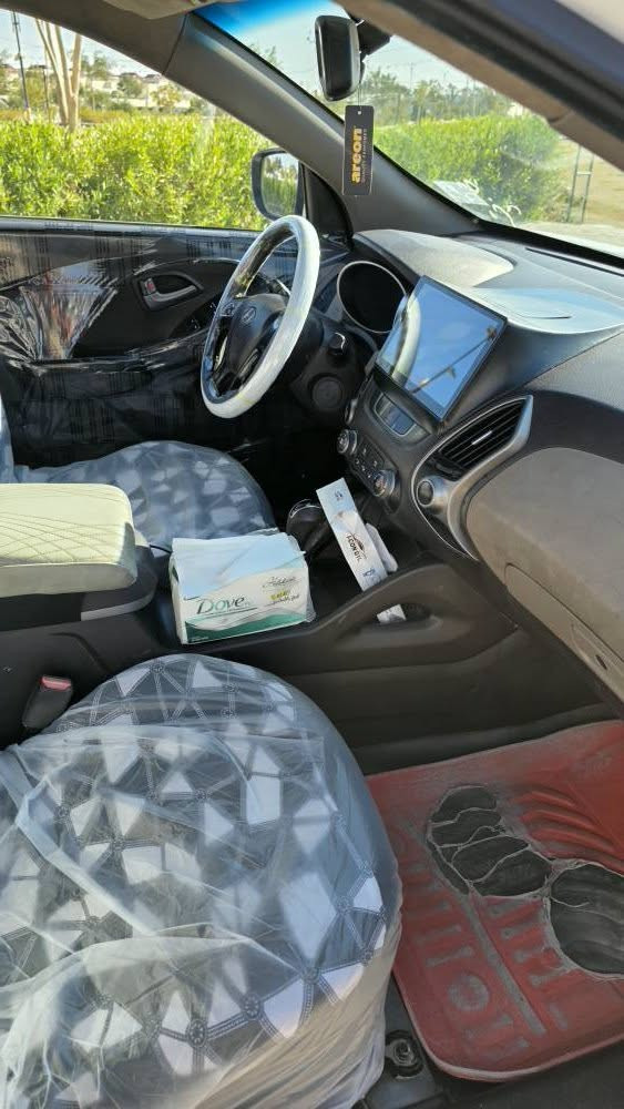 توكسان خليجي
موديل 2014 شكل 2015
*محرك 2000 دوش
* منظومة غاز
*دخول ذكي
*تشغيل ذكي بصمة
*تشغيل عن بعد
*قفل تلقائي عند الابتعاد
*لايت عدسة بيضاء زينون
*تحكمات ستيرن
*تبريد قطعتين
*اشاير مري
*سنوية جديدة بأسمي
*تحويل مباشر
*فقط اثر بطش واكع على صفحة الراكب
يتوفر فيديو تفصيلي للسيارة للطلب على الخاص او الواتساب0771,505,8762
المكان /النجف الاشرف
مجمع الاميرات السكني
للتواصل والاستفسار/***********/
السعر 140 وبيها مجال بسيط
+9647715058762 النجف, العراق
