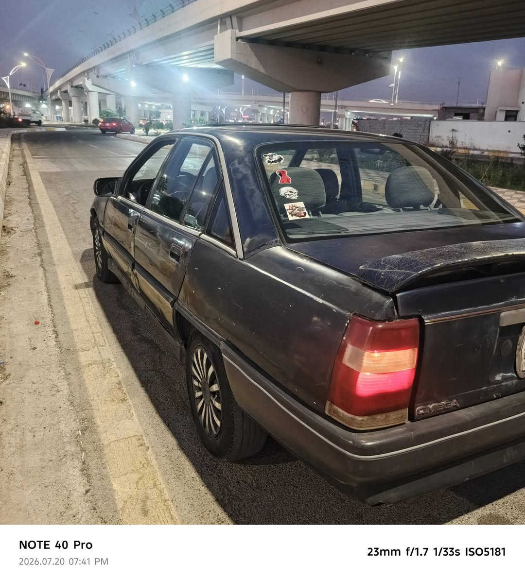 السلام عليكم سياره للبيع اوميجا موديل 90 ثانويه عاج دفتر بنزين موجود شرط التحويل والوكاله كرامات صفر سعر 18 وبيها مجال للشراي العنوان كركوك جير محرك شرط كير اوتوماتيك فول اوتوماتيك موديل 90 محسن والشراي يتصل على رقم الهاتف***********
