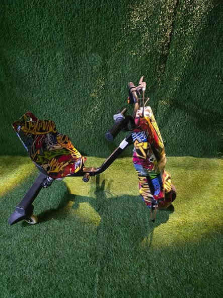 سكوتر شحن عدد 2 سعر الواحد 120 الف للتواصل واتساب***********
