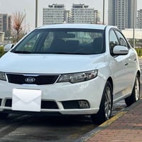 السلام عليكم  كيا سيراتو لبيع موديل 2013  المواصفات مكينه 1600دوش  سنو...