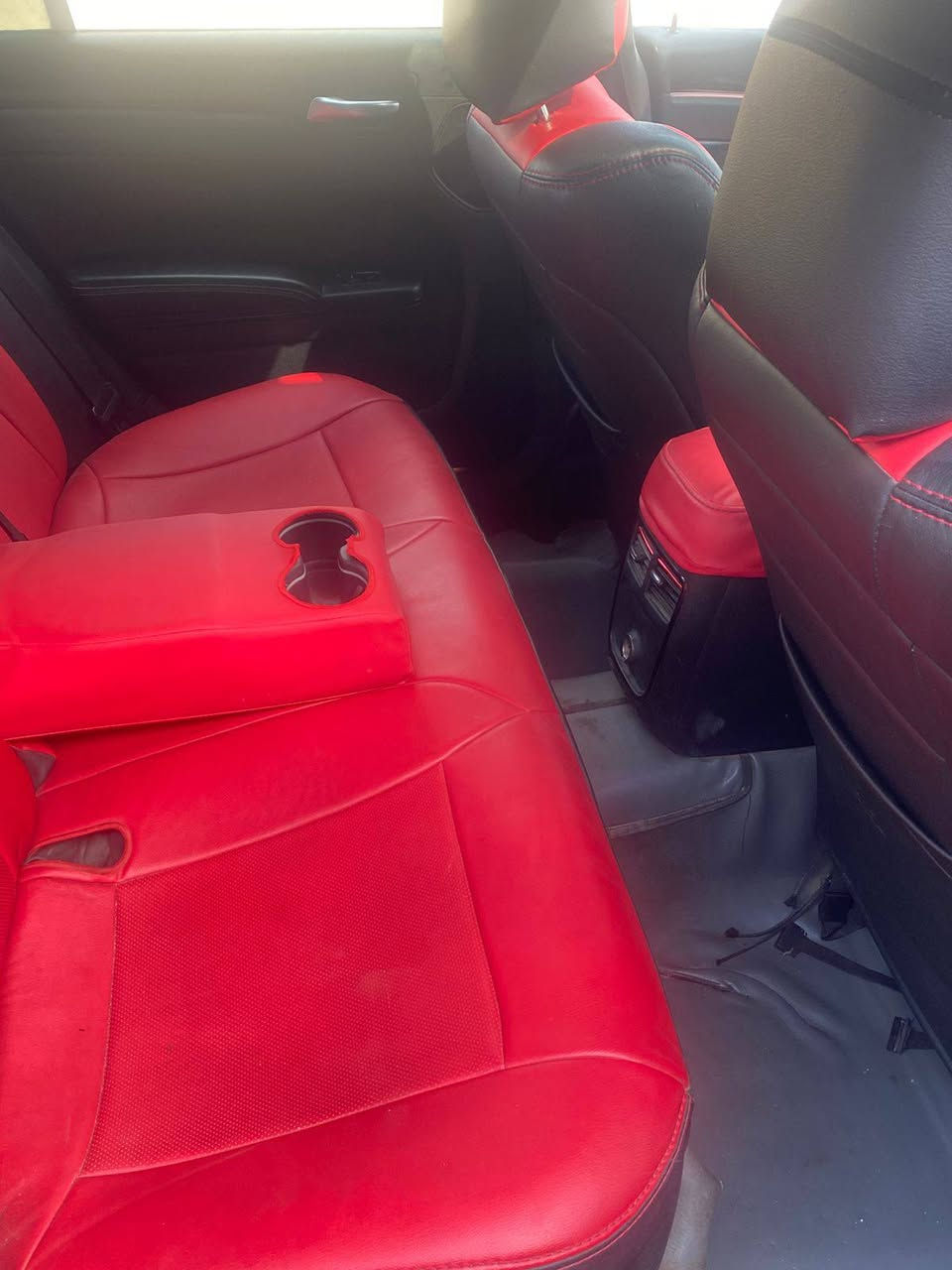 سلام عليكم   سياره   اوبامه S 2014 سياره مفوله  مكفوله   من الضربه  بس بيها  قطع مبدلات  مو هنا بمريكا  مبدليهن  حداديه  تخم تاير  تبريد  كله جديد جاهزه من كلشي     سنويه ل 29  السعر 165 العنوان البصرة ابو الخصيب  رقم الهاتف *********** واتساب.موجود / انه مكلف بنشر
