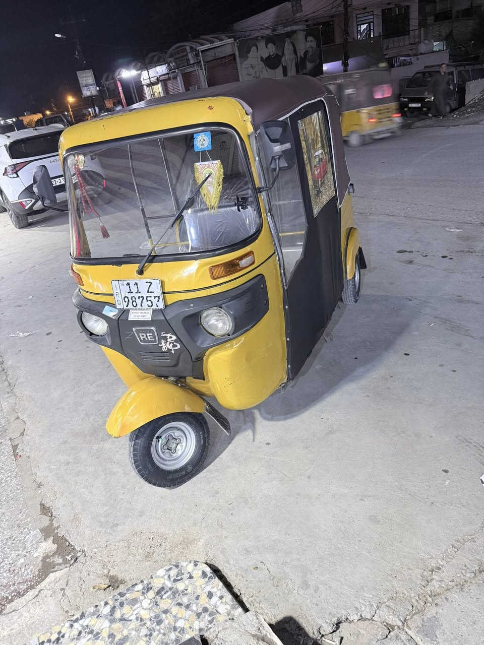 تكتك موديل 20 للبيع تكتك مابيهة اي نقص جاهزه من كلشي بيهة ضربه بلغد تقريبا شبر رقم وسنويه بسمي مكاني بغداد جسر ديالى اتصل وتدلل ***********
