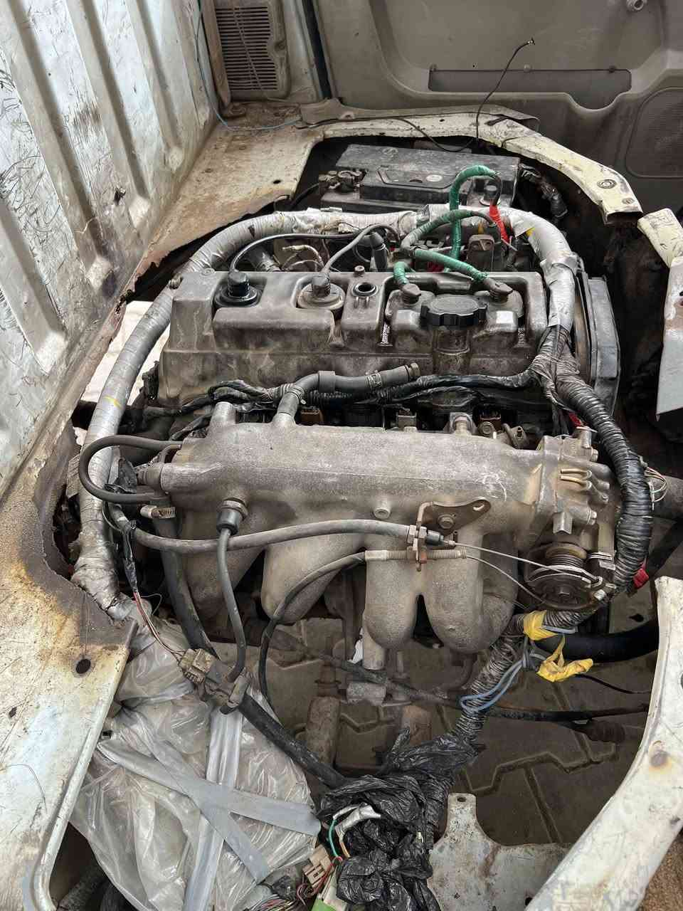 السلام عليكم سياره جيلي حمل 2013 رقم بغداد راعيهه موجود بلبصره السياره بس يرادلهه كهربائيات والكيس مالتهه انشك وطاح الدهن مالتهه محرك توه مشدود بيهه محرك 2 ونص محوره الياره كير اوتماتيك ناعم وتخم تاير جديد سياره مال شغل الله شاهد مكان السياره البصره الموفقيه***********
