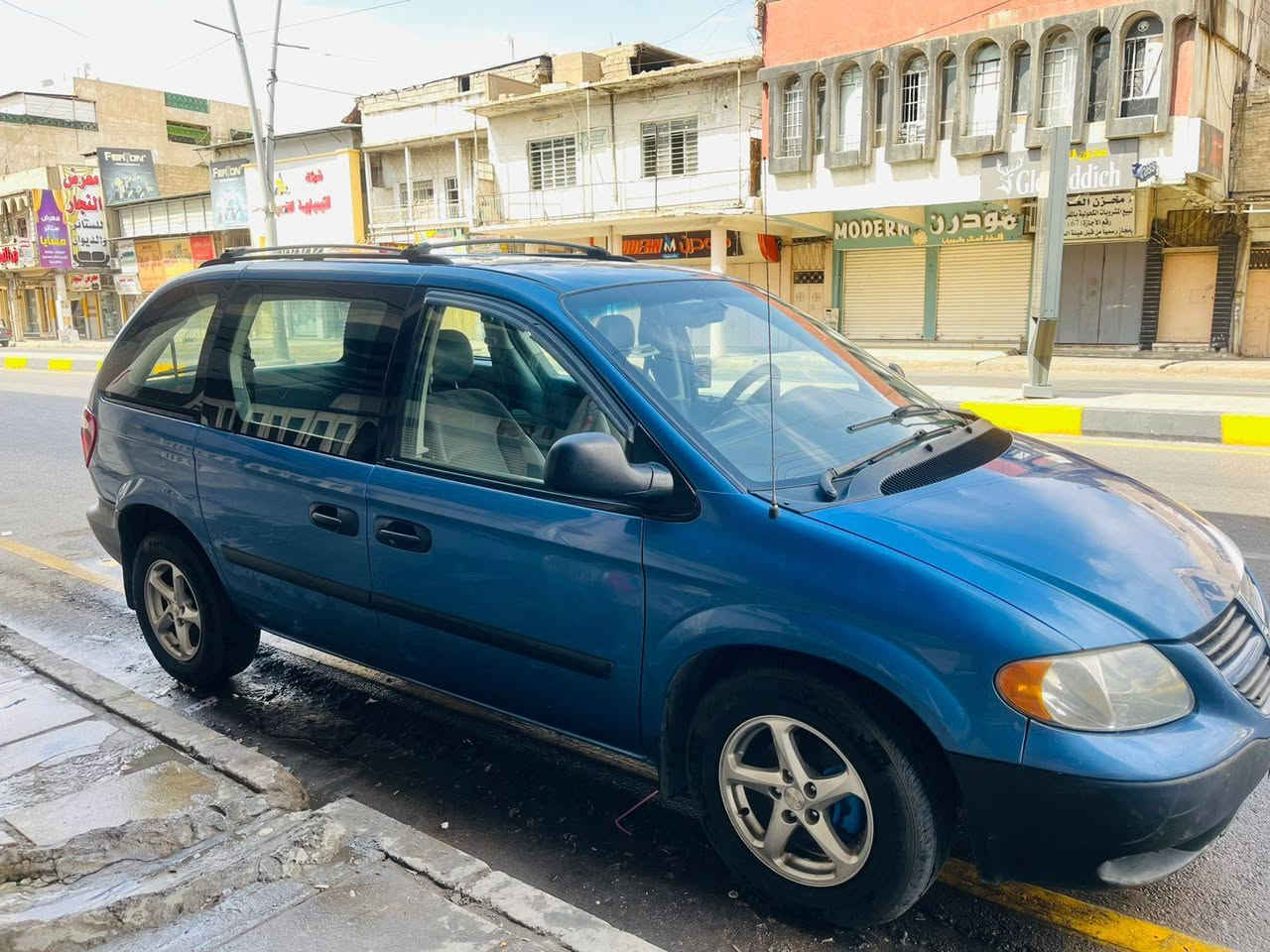 دوج كرفان 2007
للبيع مكفولة كفالة عامه شرط كير مكينه اكسن تبريد تدفئه  كهرابائيات كلها شغاله مناقصا اي شي رقمها نينوى شرط التحويل مكانها موصل الدركزلية 
☎️***********
***********
