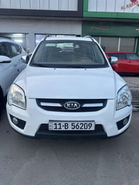 كيه سبورتج موديل 2010 بغداد انكليزي خليجيه مكينه 2000 السياره حلوه وجا...