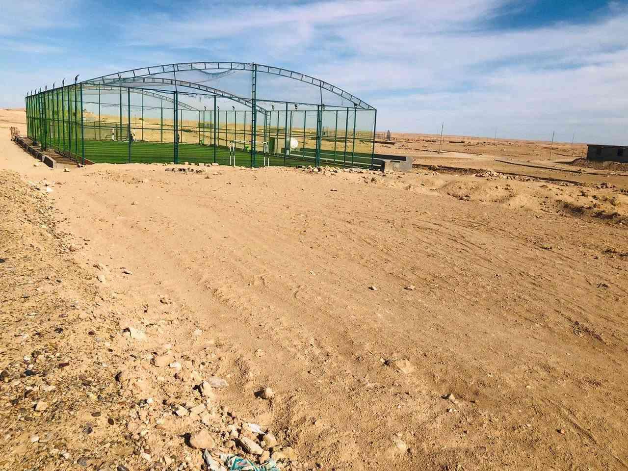 السلام عليكم
البيع قطع اراضي ثنين طبك بصف ملعب خماسي 
مساحة كلية 800 
مدفونات جاهزات البناء 
السعر (14) مليون بيهه مجال 
الاستفسار خاص أو تصال (***********) 
مكان:بروانه حي شرطة
