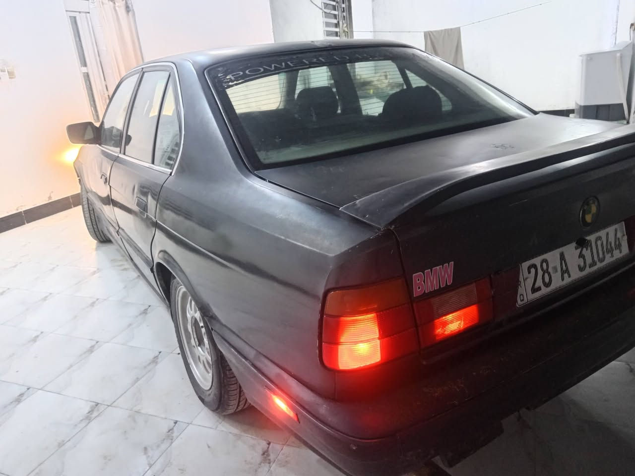 يالله جاهزه عله اخر حبايه. ٥٢٥ 
رقم دولي سنويه ل٣٠ بسمنه
تبريد ثلج قطعتين
بيه كتاب كفاله عامه ضربه وعيب شرعي
مصبوغه جماليه فقط
السعر ٣٨ جوه السوك
ناصريه غراف ***********
