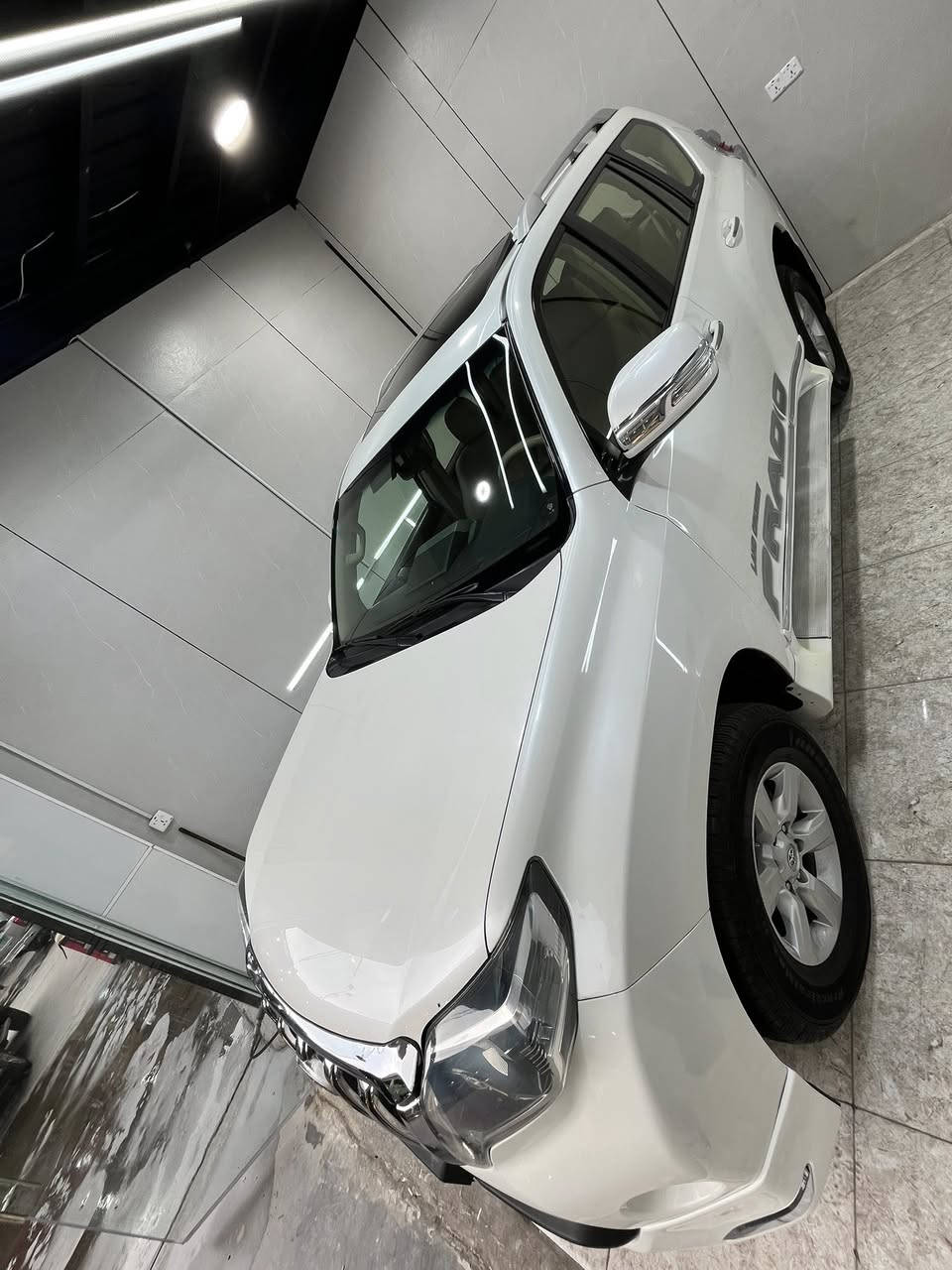 اسلام عليكم للبيع ابرادو 2014 شركه ساز بيها نص باب خلفي صبغ  او سونرها مرفوق بصور السياره ماشيه 126000الف كيلو السياره مقاعد جلد كهرباء اسلايت  بصمه  سته سلندر  رقم بغداد بسمي تحويل ثاني يوم.  العنون بغداد شارع فلسطين. السعر المطلوب 290 او بيها مجال بسيط الاستفسار على  الرقم. ***********
