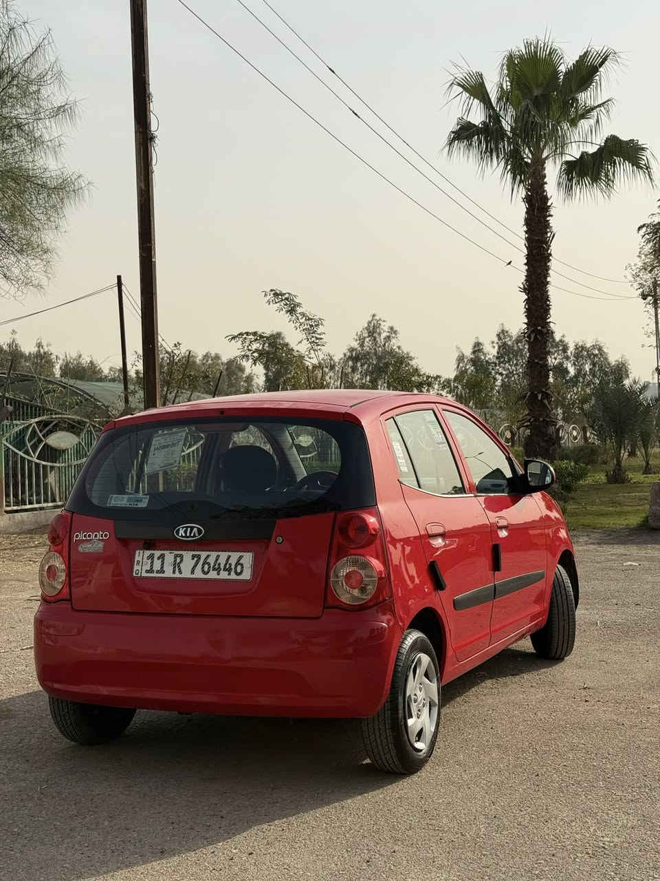 كيا بيكانتو 2010 للبيع
السلام عليكم رمضان كريم جميعا
كيا بيكانتو موديل 2010 خليجي للبيع مواصفات خليجي معروفة والصور واضحة 
ماشية 97 ألف تبريد ثلج خير من الله طخم تاير جديد السيارة مرتبة وكاعدة بيها ضربة من كدام بسيطة يمكن 
السعر 67 وبيها مجال بسيط 
التواصل على رقم الهاتف ***********
