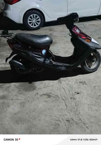 السلام عليكم دراجه للبيع شباب بيجي 60 مكان وركاه كهربائيات شغاله كامله مكمله الدراجه نظيفه مبدل بس بستم السعر خاص للمراوس إب كير***********
