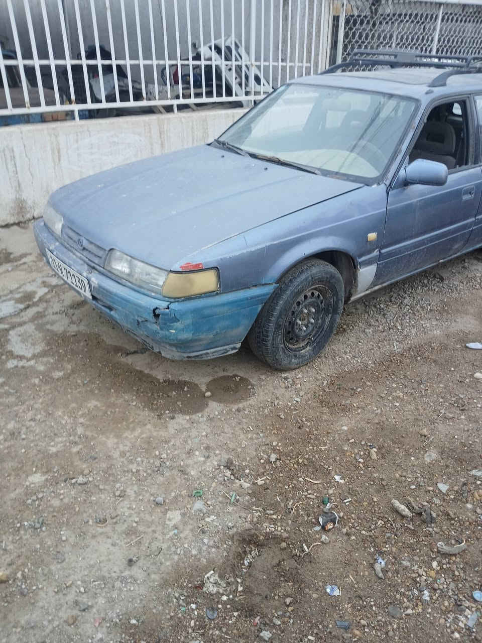 مازدا للبيع هزه جديده سنويه جديده وبسمي بيه المكينه بيه خربطه السعر27 وبيه مجال حك الجيه مكان بغداد النهضه رقم التليفون ***********
