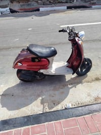 دراجه البيع مجفته هستوه السعر 75وبيه مجال قليل07804582996