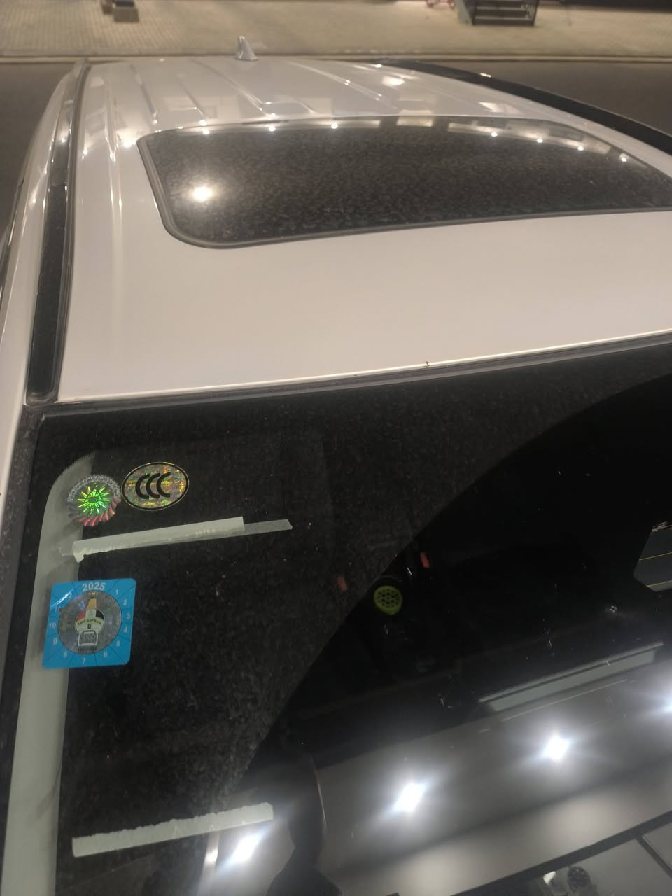 تويوتا كورلا كروز خليجي هايبرد موديل 2025 بحاله الزيرو
جديده جدا فقط تعديل بارد اربع اصابع بالباب الخلفي رقم بغداد 
عداد المسافه 4 كم 
المواصفات
 فتحه سقف 
رادار امامي
تبريد شاشه قطعتين
 نضام تحديد مسار
 شاشه ابل كار بلي
نضام ترحيب عن قرب ذاتي قياده الاليه تحكم مقود اربع جهات بلوجكتر  سبايدر و حمالات 
واكرر السياره جديده جدا وبوضع الزيرو    سعر 170
مكانه حي الجامعه        11442444 077


**إذا كنت صاحب هذا الإعلان وتريد حذفه لأي سبب، رجاءا أرسل رسالة إلى الدعم الفني**