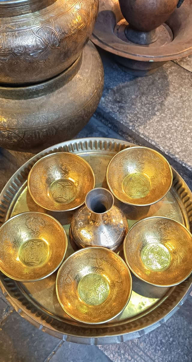 أستغفر الله العظيم، اللهم إني أسالك فيضا من فيوضات فضلك، سبحانك اللهم وبحمدك.
...........................

* شوية شوربه وفيلم جميل، ويلا ننبسط معا حبايبنا وولادنا 😊.

............................

للبيع بإذن الله:

- طقم بولات نحاس أصفر شامي أنتيك، وزن تقيل جدا، نقش دقيق

شغل قديم مفيش أروع ولا أجمل من كده، ينفع لعروسه أو إقتناء 

................................

الحمد لله حمدا كثيرا طيبا، نحمده ونشكره على نعمه وفضله علينا.

يسعد مساكم حبايبي،،،،،،

إستمتعوا معايا، التفاصيل بالفيديو،،،،


**إذا كنت صاحب هذا الإعلان وتريد حذفه لأي سبب، رجاءا أرسل رسالة إلى الدعم الفني**