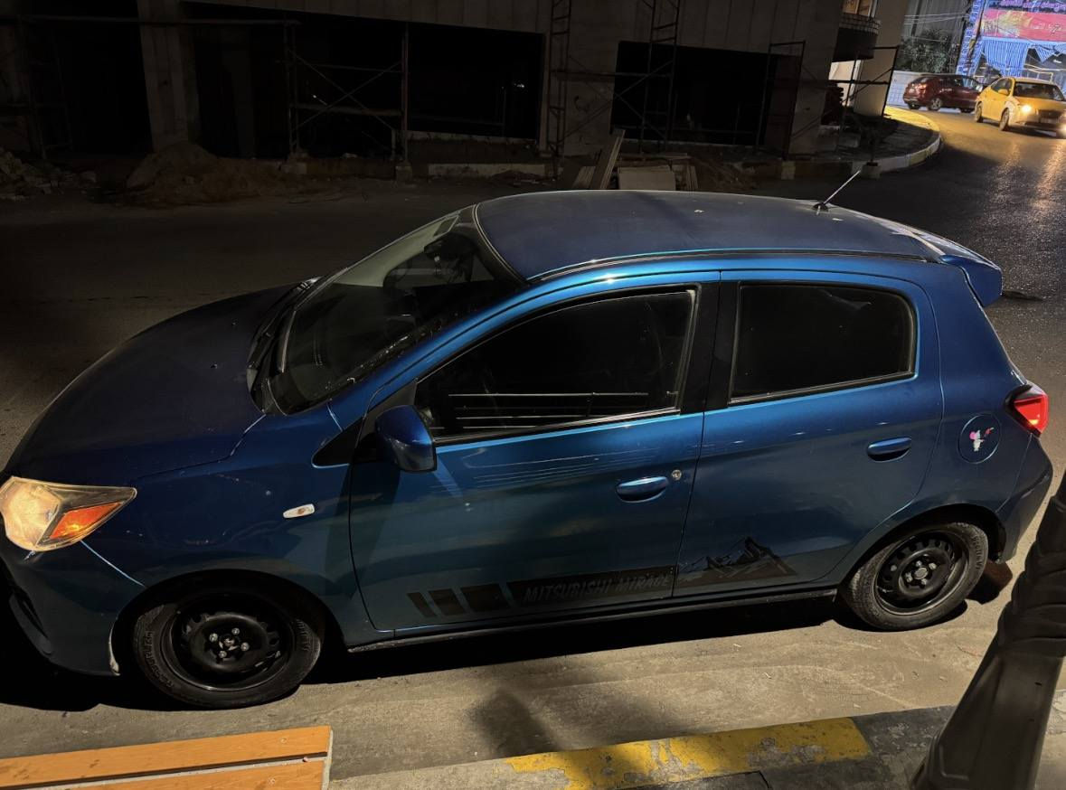 ميراج هاج باك 2022
حادث فقط دعامية بدون ايرباك وولا قطعه صبغ 
ماشية ٤٣ ميل 
رادار / ابل كار بلي / تحكم ستيرن 
مكينه كير تبريد لغد شاصي كله مكفول كفالة عامة 
مكاني بغداد ( زعفرانية/ قاهرة ) 
ب٩٧ رايدها وبيها مجال كلش كلش قليل
***********
***********
