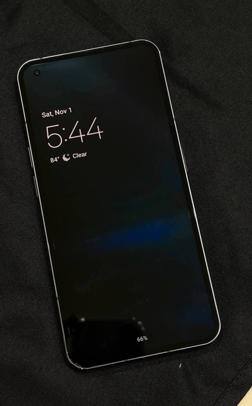 سلام عليكم جهاز Nothing Phone (1)
للبيع ذاكره 256 جهاز غني عن التعريف تفاصيله كلها موجوده بال صور للبيع سعر 400 مكاني بغداد ***********
