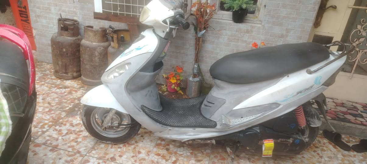 السلام عليكم
ماكس منغولي بلاديه شوفه عينك رمبه كلشي شغال مناقصه شي نكره سلف  ب 500 وبيه مجال


**إذا كنت صاحب هذا الإعلان وتريد حذفه لأي سبب، رجاءا أرسل رسالة إلى الدعم الفني**