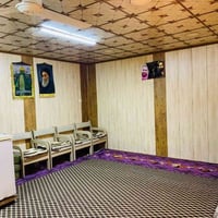 دار للبيع في حي الجامعة قرب كليه التمريض طابو صرف مساحه البيت 180م واج...