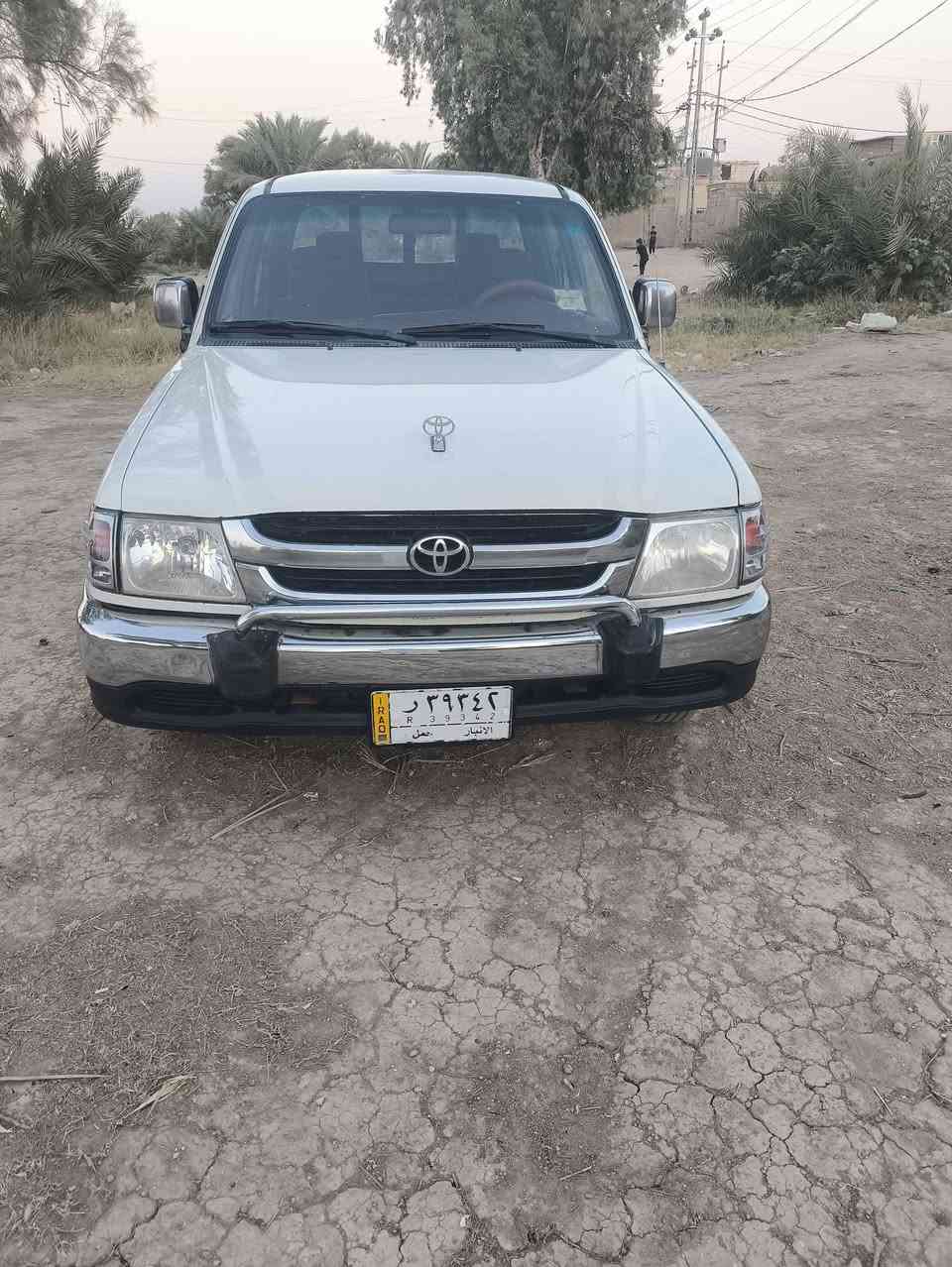 السلام عليكم اخوان سياره للبيع موديل 2003سياره جديده تبريد شغال حداديه جديده سياره جاهزه من كل شيء السعر118وبيه مجال العنوان الديوانية عفك ***********
