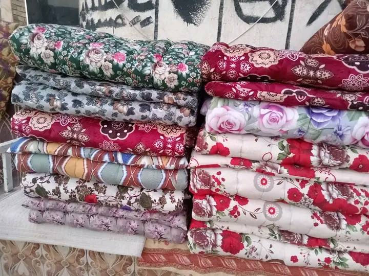 السلام عليكم ندافة الزركاني انواع المفروشات المنزليه وعمل الصوف والديباج والقطن القديم العنوان كوت حي الحوراء شارع الشيرازي قرب جسر السفحه الستفسار والتصال عل الرقم *********** ملاحظه واتساپ موجود اتصل واحنه بلخدمه
