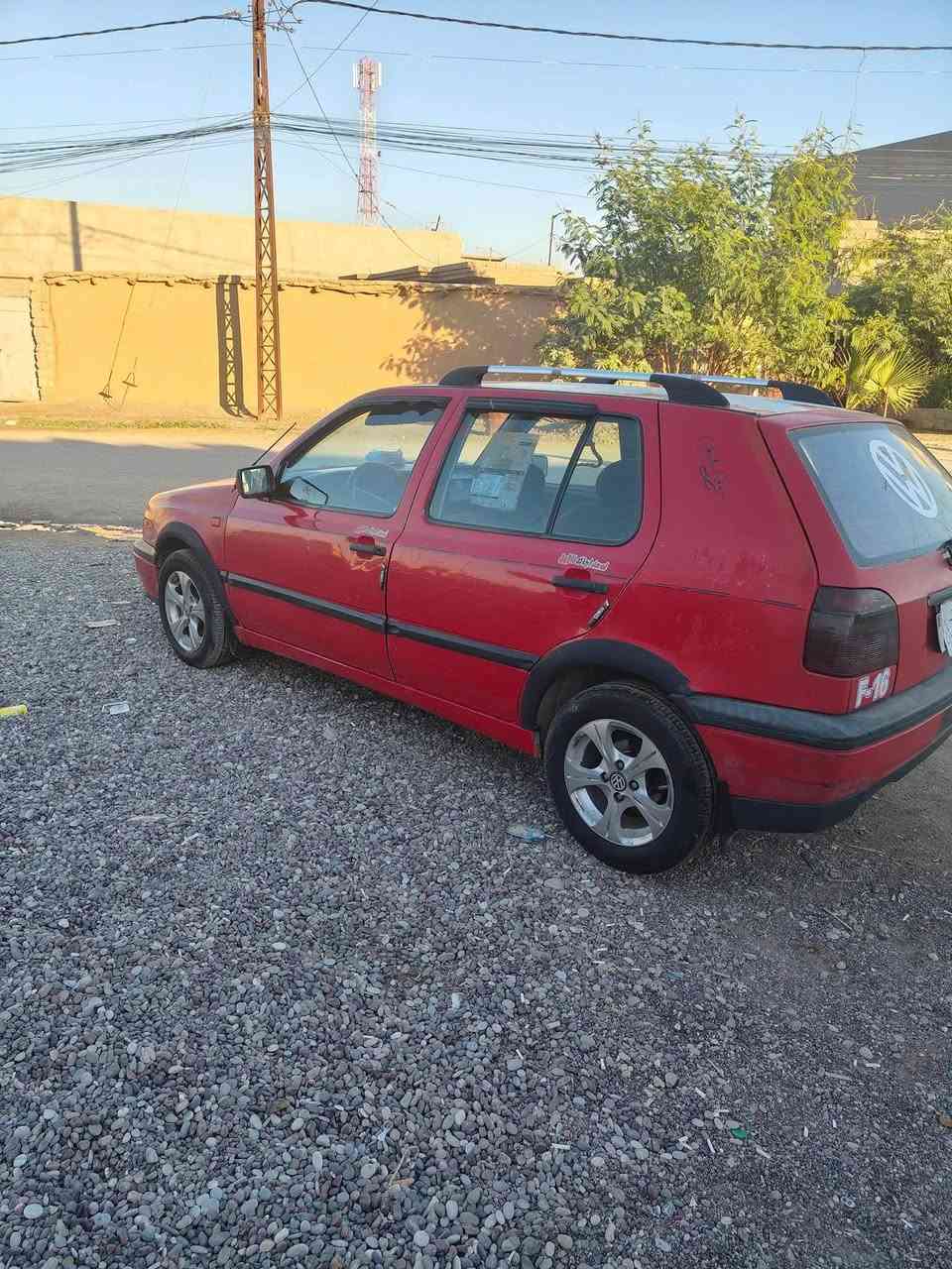 كولف 1992 رقم ألماني سنويه خضره المحرك بي بدايه صرف السعر 36 الرقم ***********
