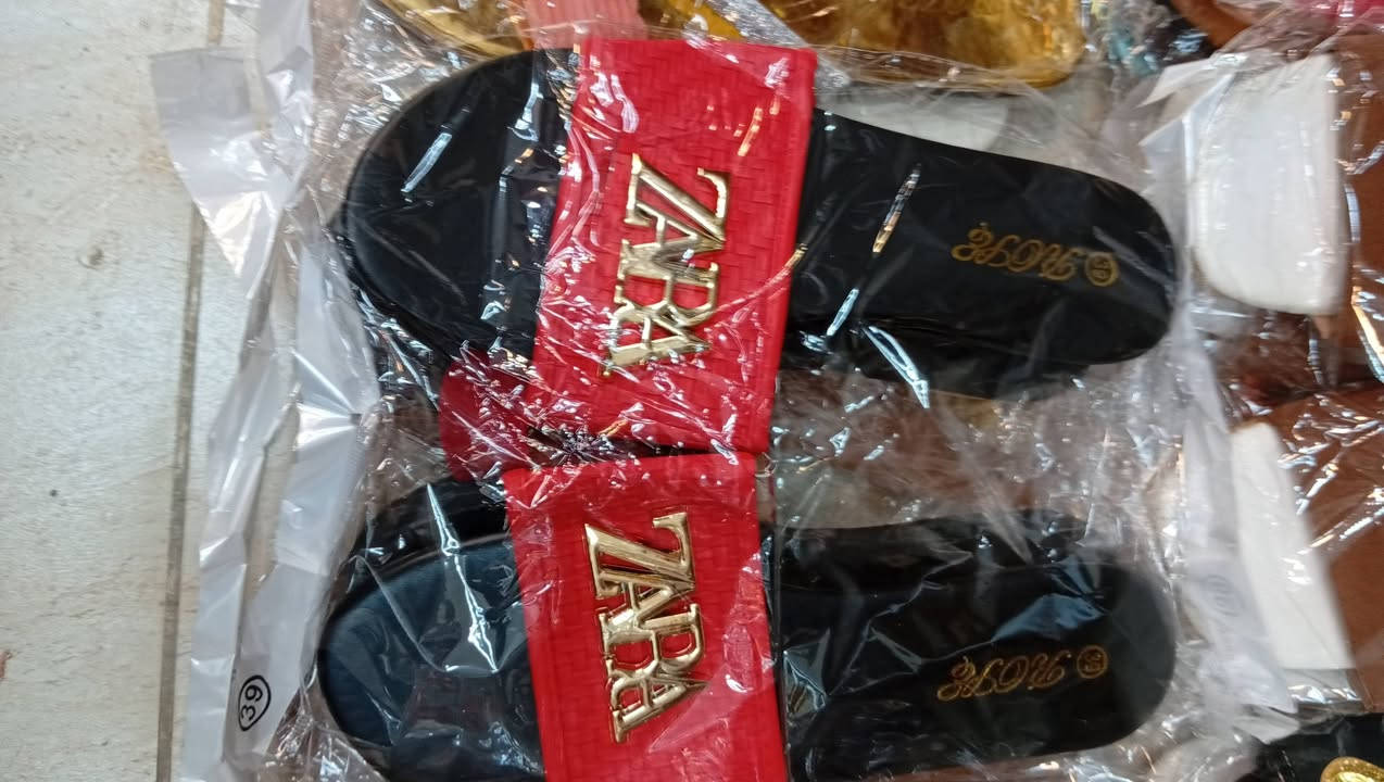 هه راج 5  هه زار 
السلام علیکم وصلت بضاعە جدید باری تازە گیشت
ناونیشان سلیمانی سەرچنار سەروی مزگەوتی مشخلان خوار پیزای نرویج  ***********+*********** 
عنوان سلیمانیە سرجنارقریب عن جامع مشخلان بصف پیزا نرویج 
#avani #سلیمانی #سلیمانیه_کةرکوک_اربیل_کردستان_عراق #کوردستان #شار
