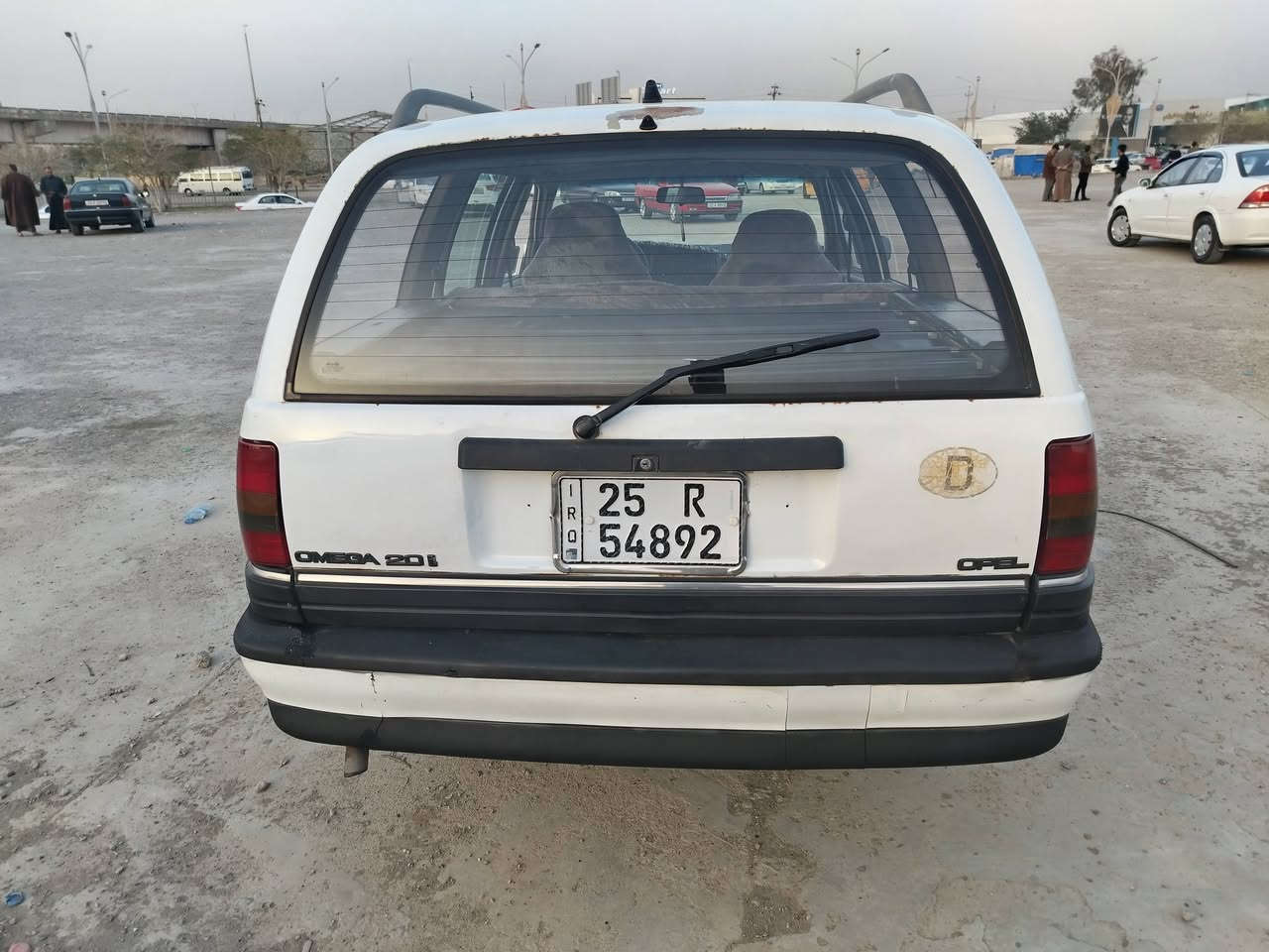 السلام عليكم اوبل اوميكا موديل ١٩٩١ رقم كركوك مشروع وطني لل30 بطاقه بانزين سياره كير ومحرك وصدر وتايرات كلها بشرط السياره جاهزه مابيها مصرف السعر 42بيها مجال للشراي رقم الموبايل
***********
