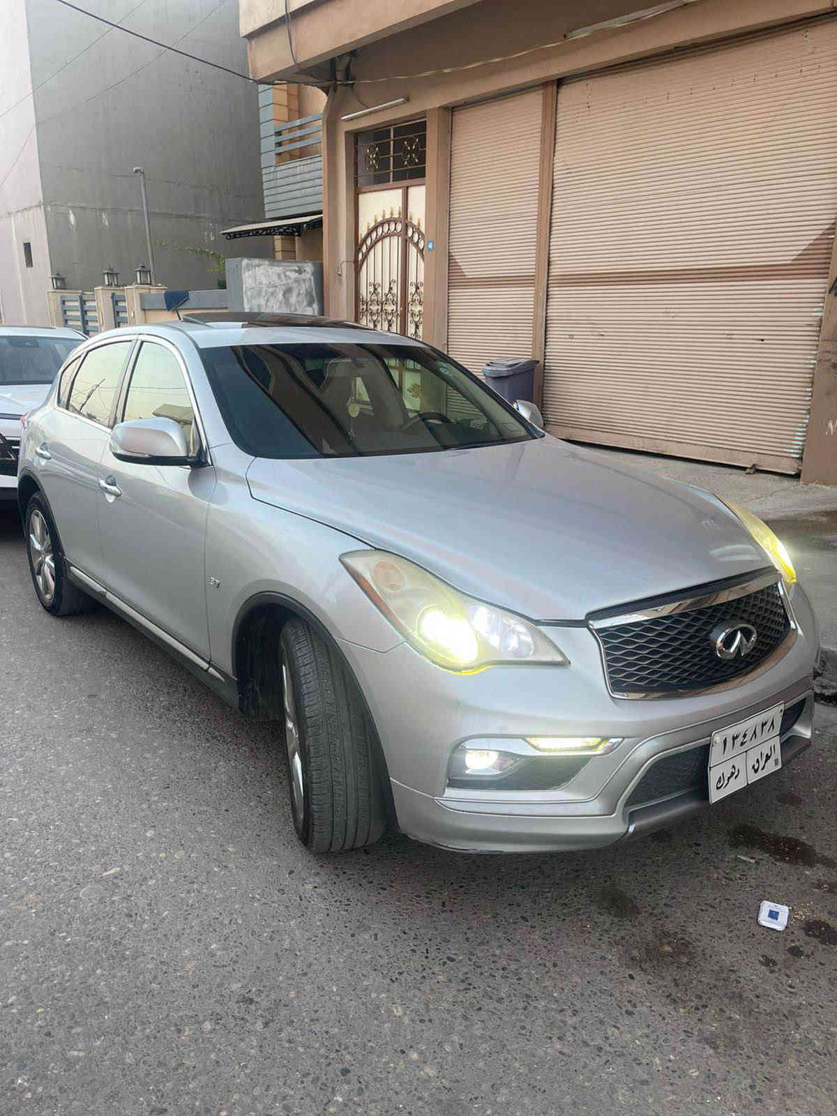 انفنتي 2017
كلين بي دعم و صبغه 
سياره جاهزه بي مصرفه 
كير و مكينه بشرتن 
فول مواصفاته 
سعر 120 ورقه 
*********** زاخو
