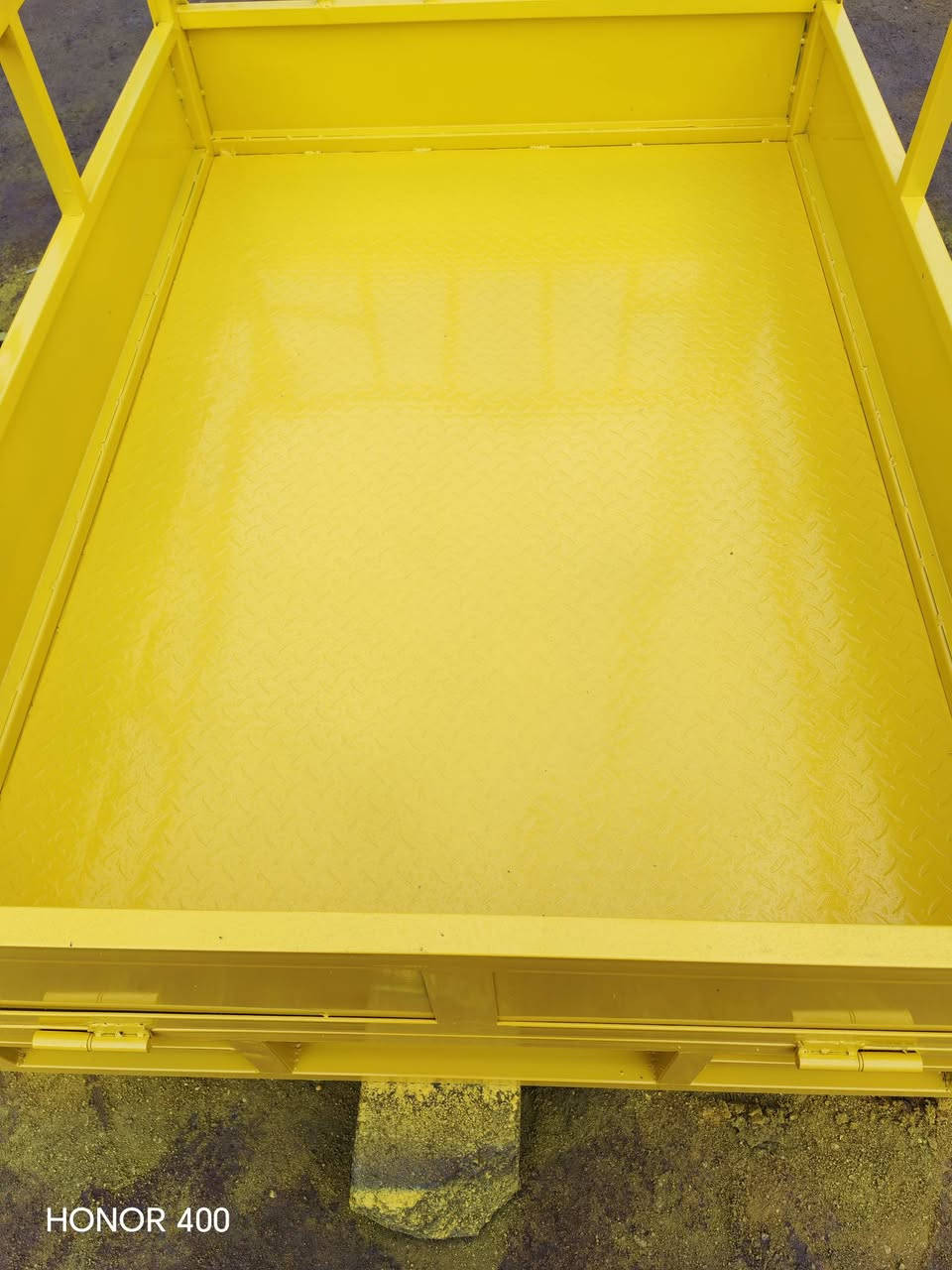 عمل بدي ستوته جميع الانواع اخو البلادي مثل ما موضح بالصور بالاضافة الى اللون المطلوب بسعر مناسب المكان
 البصرة الهوير قرب بانزين خانه حجي جبار الأهلية ***********
