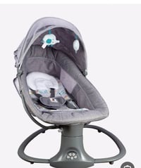 هزازة طفل • قليلة الاستعمال • للبيع