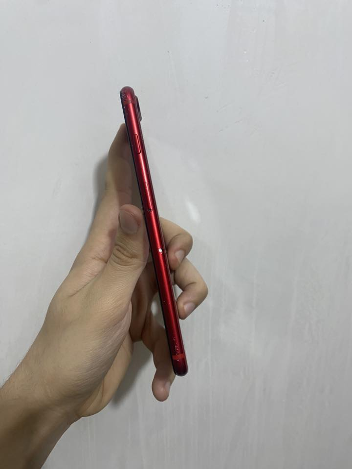 أيفون 8 بلاس 
النموذج M 
الذاكره 64
بطارية ٦٦ بلادية 
الجهاز كله بلادي 
فطور بسيطة بالظهر فقط 
كلشي شغال نت اتصال بصمة كامرات صوت 
السعر ١٢٥ وبي مجال 

عنواني بغداد مدينة الصدر ***********
