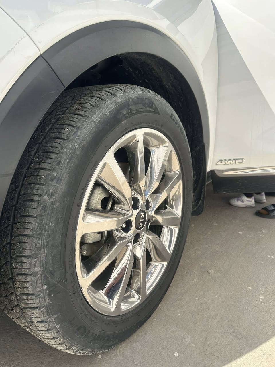 السلام عليكم
سورنتو 2018 مكفوله من الصبغ بيه بارد جدا بسيط خشم البنيد من الشراء ماشيه 144

مواصفات 

1فور ويل. بانوراما. سته سلندر. سبعه راكب جلد. بصمه. هاند بريك بصمه. ترحيب.  مرايا شفط. جنطه كهرباء ذكيه. بردات. تايرات كومهو مال الشركه صدر جديد سياره حلوه مال جنايه السعر 235وبيها مجال بسيط السياره بأسمي المكان الفلوجه ه ***********
