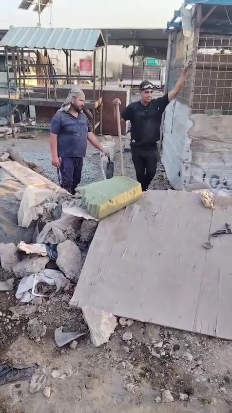 سلام عليكم حفر الابار اي واحد يريد بير يتواصل معنا على الخاص او على الواتساب واحنه بالخدمة هذا رقمنه ***********
