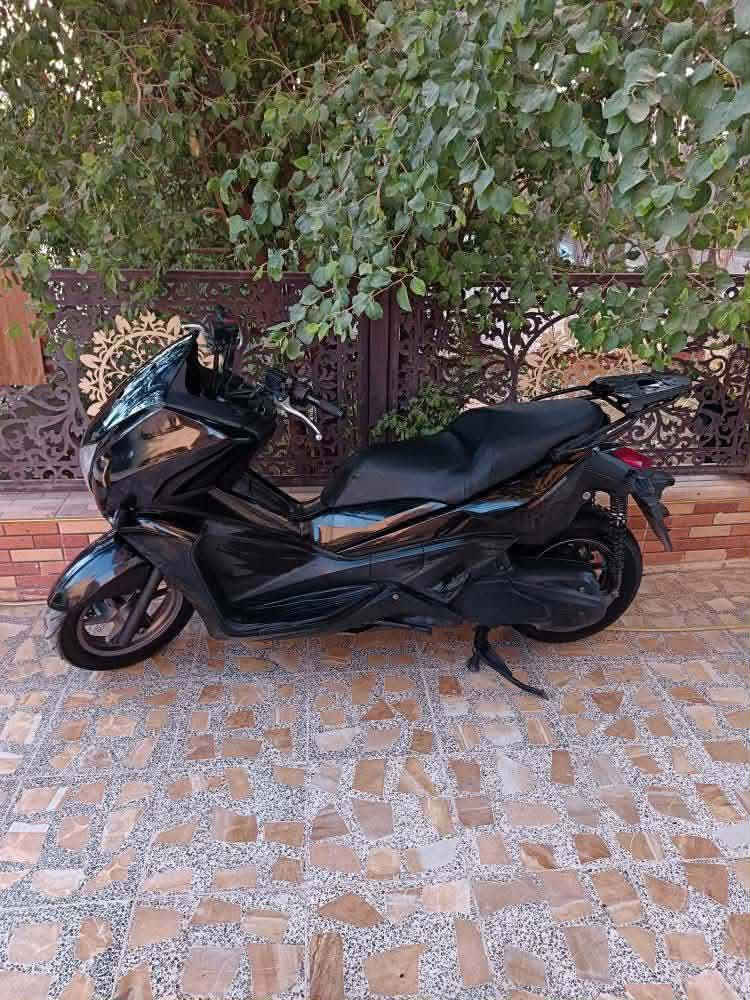 فاز 2017 250cc
كفاله عامه مكينة و كفرات نقص جاملغ امامي فقط سعر 14 ورقة وبيها مجال عنوان بغداد حي اور تواصل ***********
