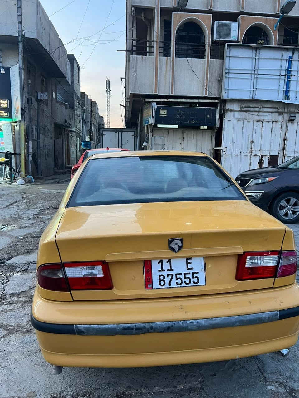 السلام عليكم البيع موديل ١٣  مكان سياره بغداد مدينه الصدر سياره شكد متصور جديده دوشمه  عامه ربع مذب عليهه كبل الشارع *********** السعر ٤٠
