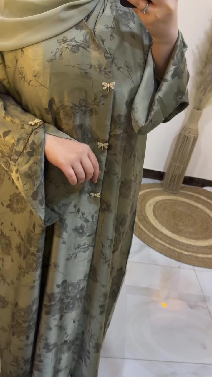 عباية وشال حرير اماراتي كوالتي عالي 🇦🇪|| سعر ٦٥ الف || متوفر باللون الفستقي💚 و الاسود🖤  @أبرز المعجبين


**إذا كنت صاحب هذا الإعلان وتريد حذفه لأي سبب، رجاءا أرسل رسالة إلى الدعم الفني**