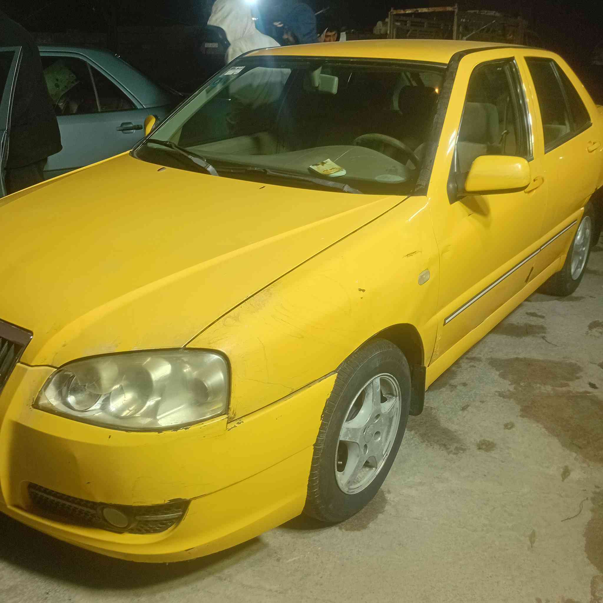 شيري 2011 ماكينه قير خير من الله تخم تاير رقم انجليزي مصفره هيئه وغرامات عنوانه زعفرانيه السعر25 رقم التليفون***********
