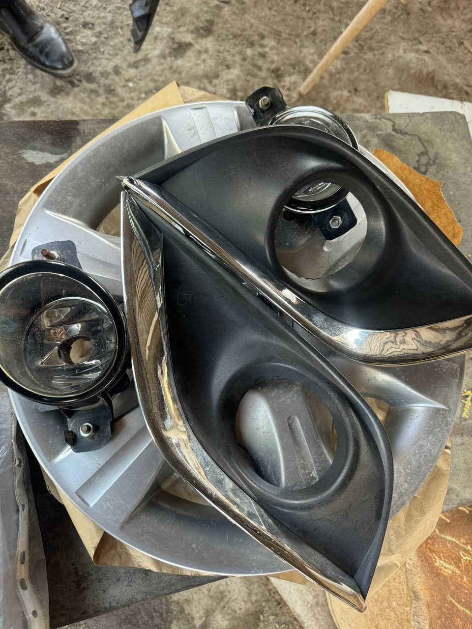 سلام عليكم تخم كبات سني هندي شباك سني بلاجكتورات ودليل ضمان ***********
