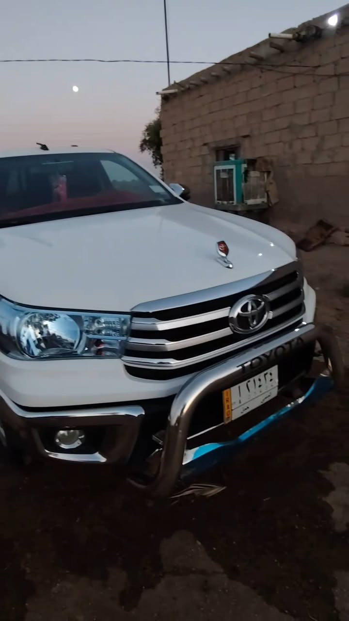 للبيع تيوته هايلوكس 2021 گير عادي مكفوله كفاله عامه حتى من زلغ رقم المثنى السعر 228 وبيه مجال اللاستفسار والاتصال على رقم *********** او ***********
