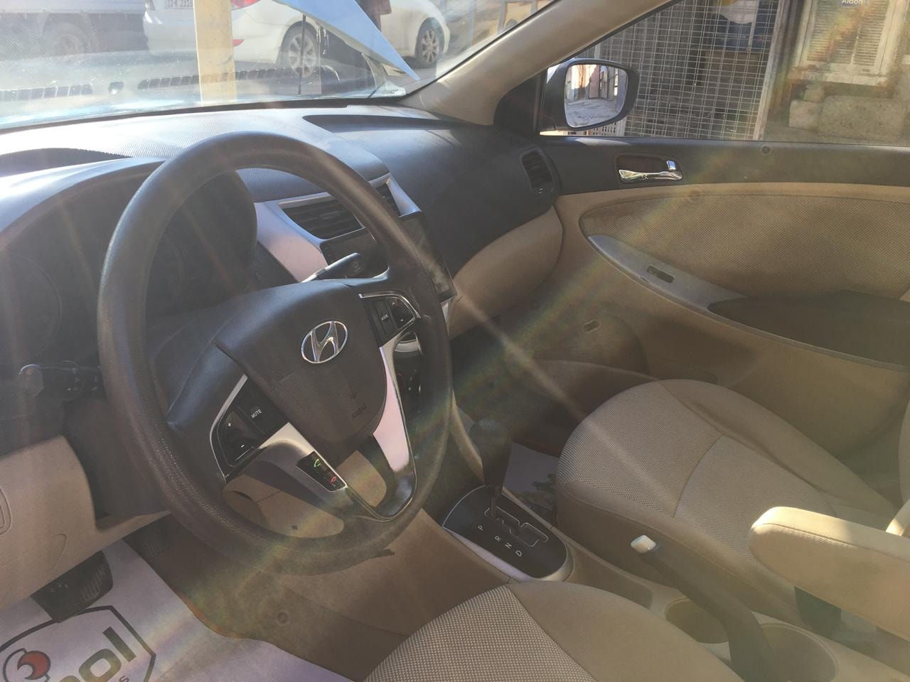 سلام عليكم اكسنت موديل ٢٠١٢ فول مواصفات خليجي محرك ١٦٠٠ دوش قطرتين المرغوب بانوراما اشاير بالمري سيارة بدون حادث بيها يم قبق البانزين كد شبر فقط سعر ١٠٣ وبيها مجال اتصال بالرقم *********** مكلف بالنشر
