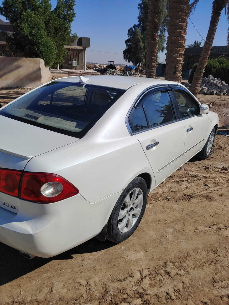 كيه اوبتما ٢٠٠٨رقم بابل دولي 
مكينه ٢٧٠٠خليجي كفاله عامه عدا رشتبن صبغ
كير محرك حداديه كله كفاله السعر ١١٠وبيه مجال
رقم الهاتف***********/***********
