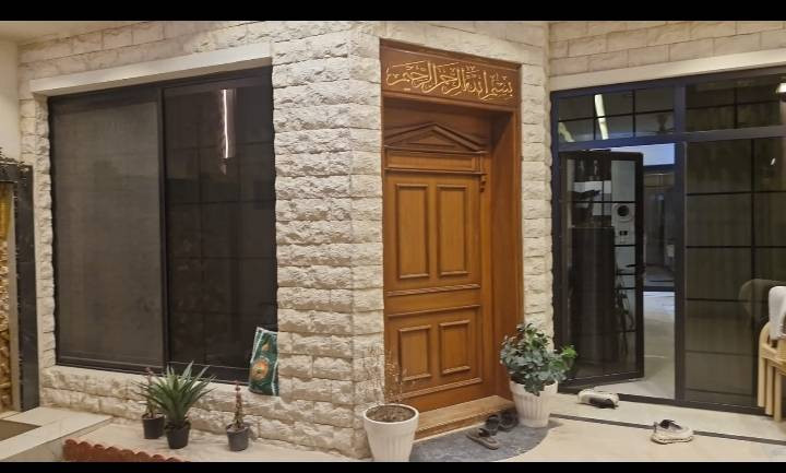 مكتب دارك للعقار 
دار للبيع مساحة 175 متر  واجة 7 نزال 25 جديد بناء سنة 2024 شارع فلسطين حي المستنصرية محلة 504 للاستفسار الاتصال على الرقم ***********
او مراجعة مكتب النهرين للعقار 
شارع فلسطين شارع مطعم بروكلي
