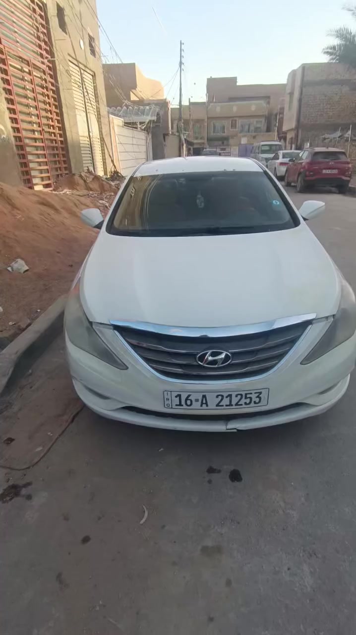 السلام عليكم اخوتي الاعزاء سوناتا امريكي بدون ضربه بدون صبغ موديل 13 لونه ابيض داخل عسلي  مكانها بابل مشروع وطني السياره باسمنا السعر 117,كل التفاصيل موجوده بالفيديو ***********
