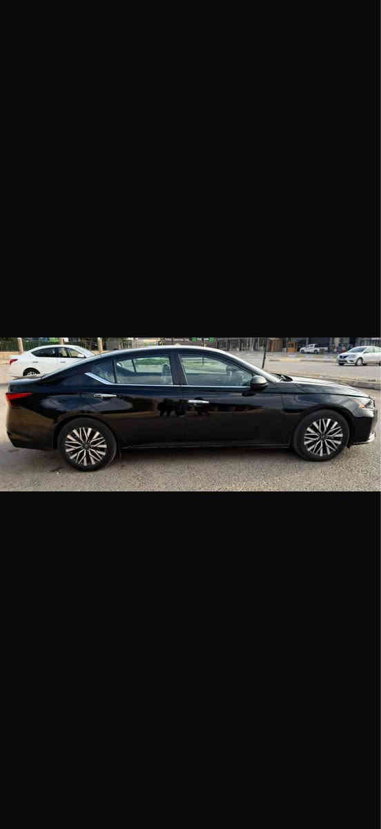 NISSN ALTIMA   SV  2024
السعر 158 $$
اللون  اسود
السياره وارد كندي 
بونيد وجاملغ صبغ 
 والشواصي والدواخل مكفوله من الحادث
المواصفات الفئة ال SV 
حساس ضغط هواء الاطارات
رادار امامي + رادار جانبي + توقف ذاتي
شاشه لمس 
كشن شامو
شاشة ذكية + مخرج usb عدد 2 + مخرن taypC 
عداد المسافة :- 19
لايت زينون + ليد نهاري 
 كشن السائق كهرباء
كاتي تترقم شمالي
 + بصمة تشغيل + تشغيل عن بعد
العنوان كركوك
رقم الهاتف :-  *********** كركوك, العراق
