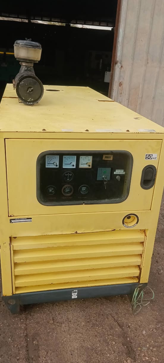 اسلام عليكم 
للبيع مولده كاتم صيني حاويه وارد استراليا  
4 بستم  15 كيلو واط  لوري سومر   دوران 1500 
المولده كلهه بلاد  
العنوان كربلاء 
*********** لاستفسار الرقم بيه واتساب
